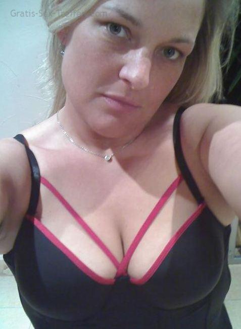 battina sucht Dirty Talk und mehr - Sextreffen in Dessau